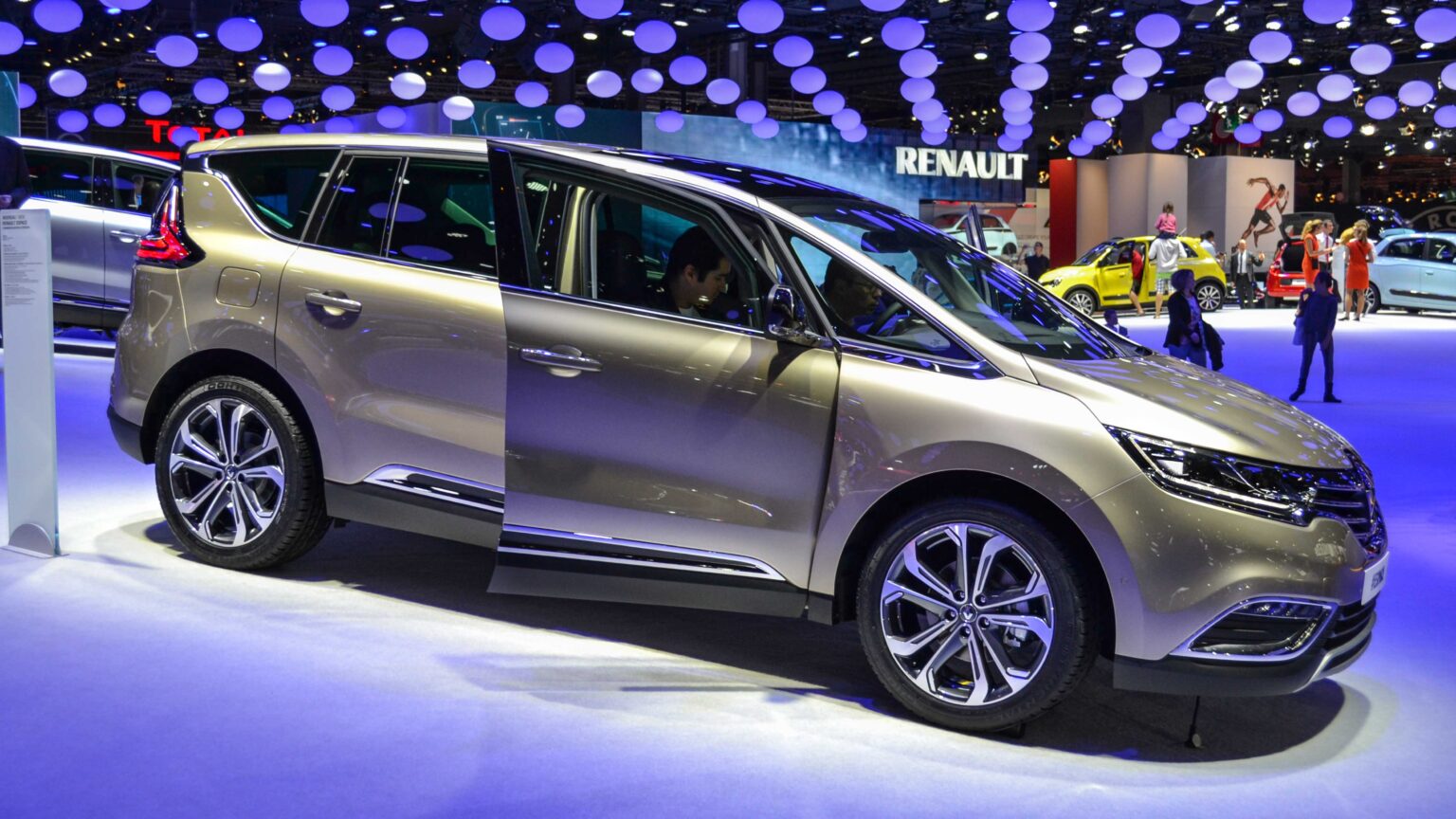 Renault-Espace-at-IAA-Paris-2014