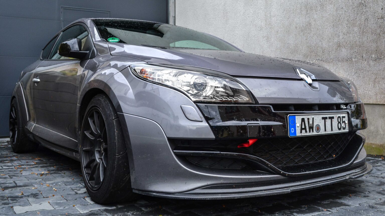 Renault-Megane-Coupe-RS