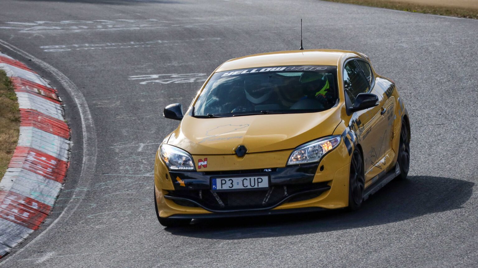 Renault-Megane-Coupe-at-Brunnchen