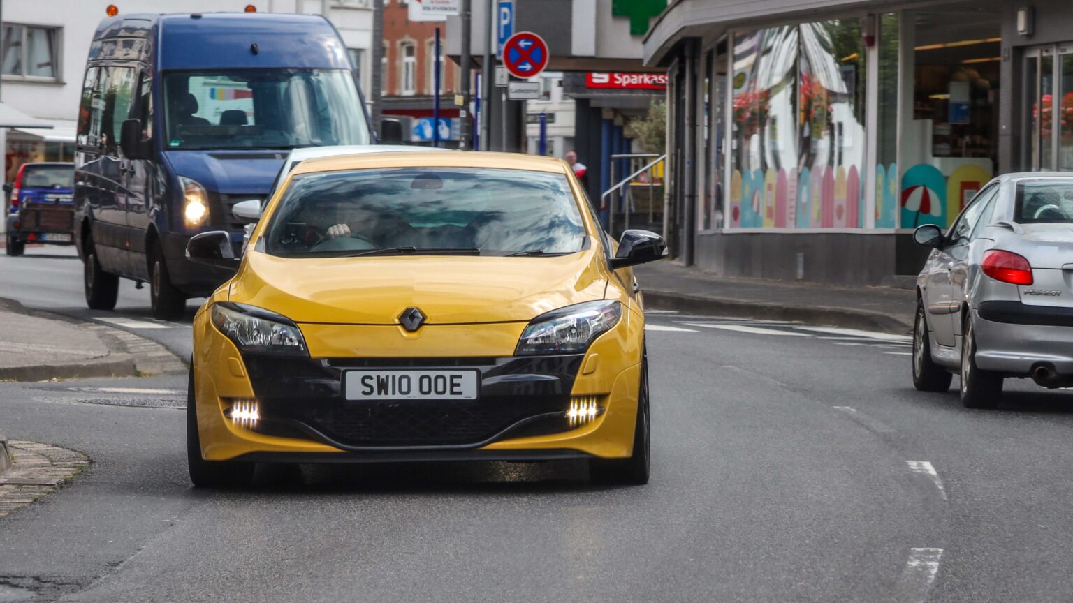 Renault-Megane-driving-in-Adenau-Germany