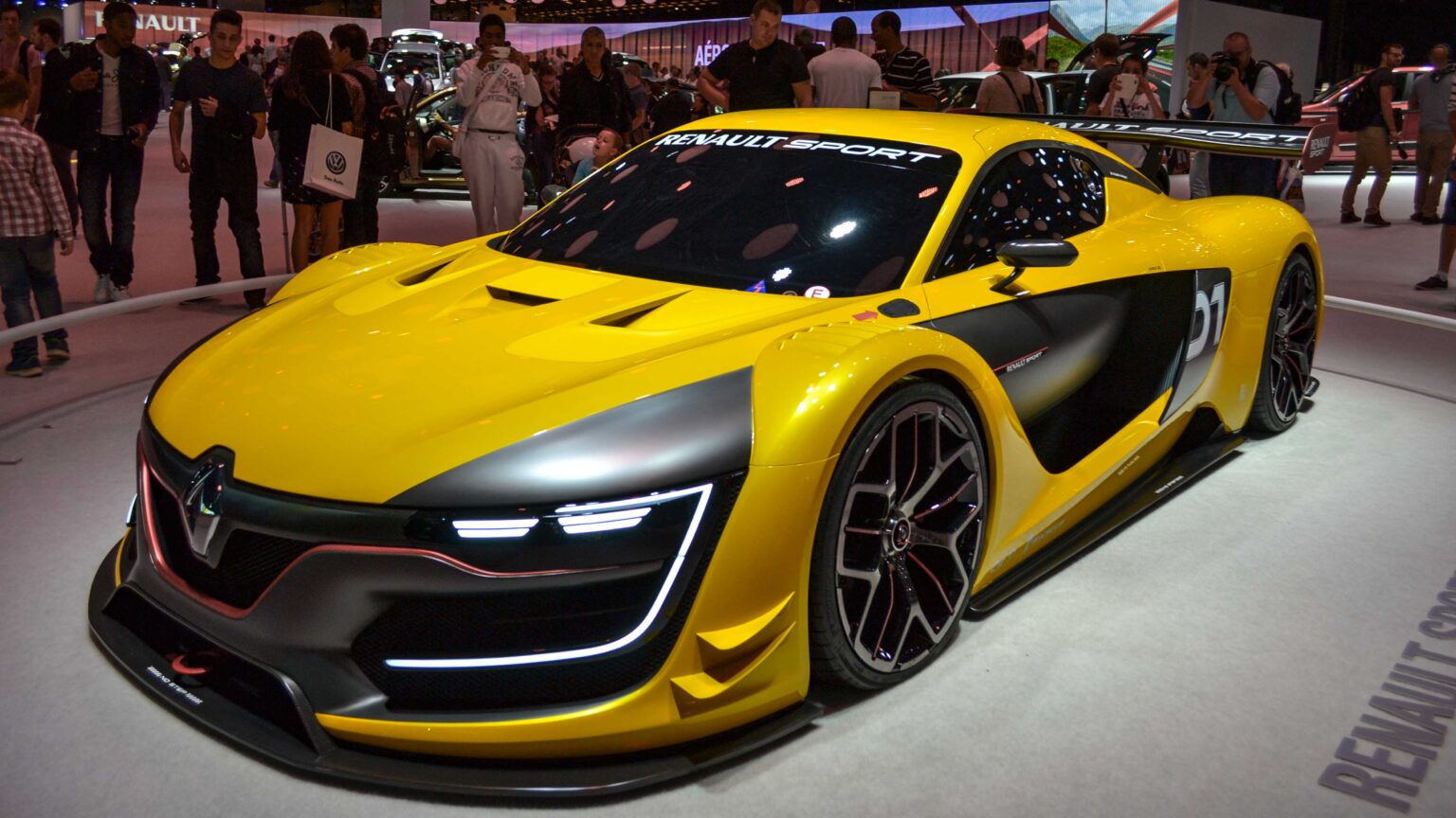 Renault-Sport-at-IAA-Paris-2014