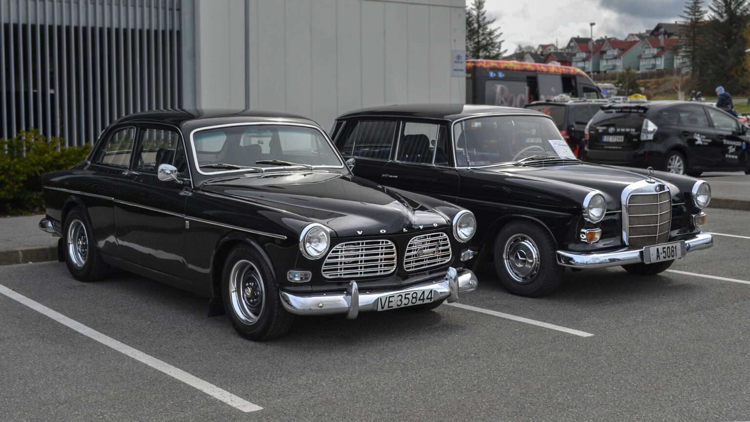 Volvo-Amazon-and-Mercedes-190