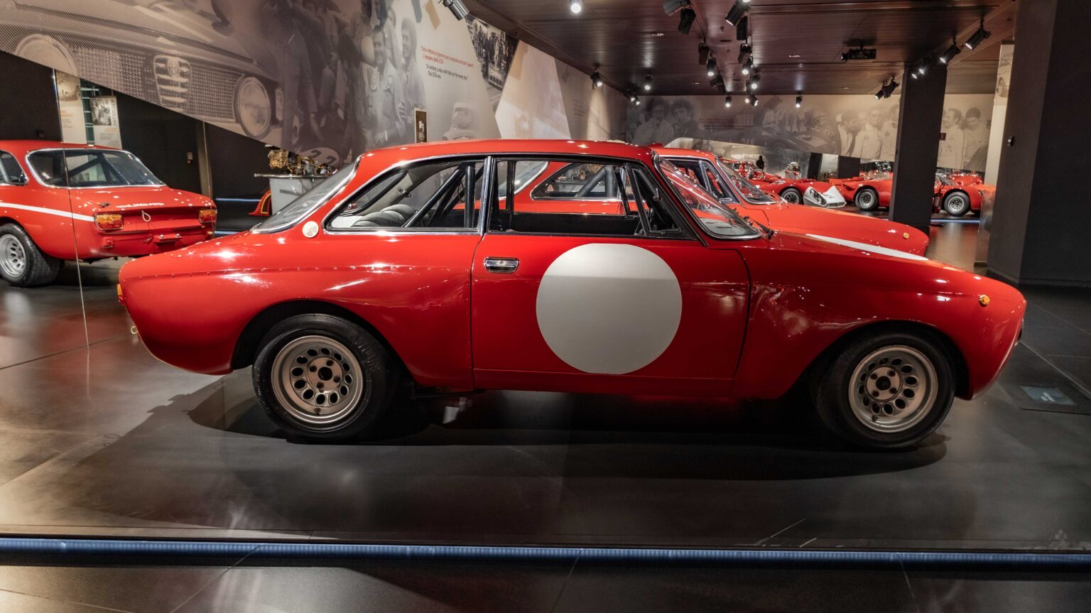 Alfa-Romeo-1750-GTAm-at-Milan-Museum
