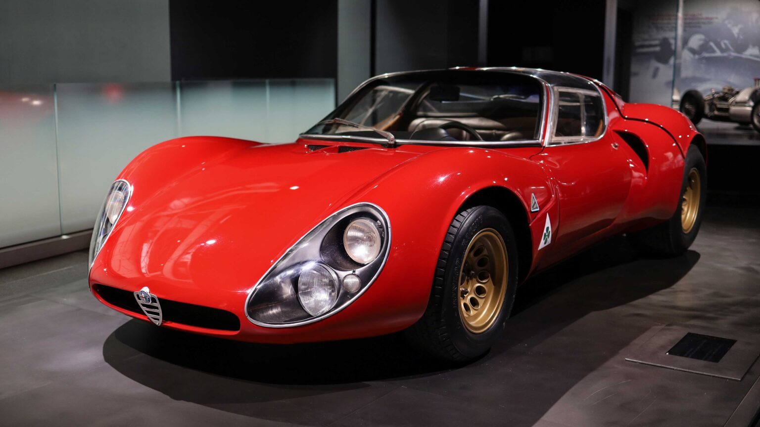 Alfa-Romeo-33-Stradale-prototypo