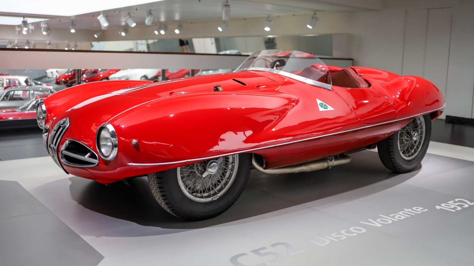 Alfa-Romeo-Disco-Volante