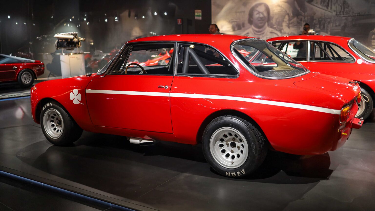 Alfa-Romeo-GTA-1300-Junior-red