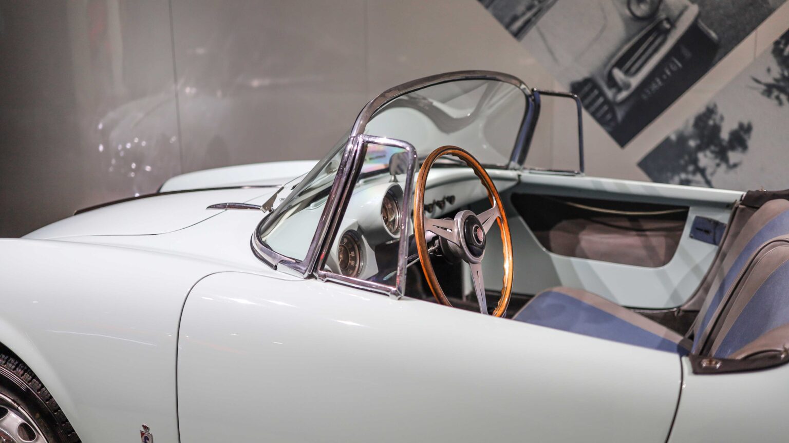 Alfa-Romeo-Spider-Prototipo-interior