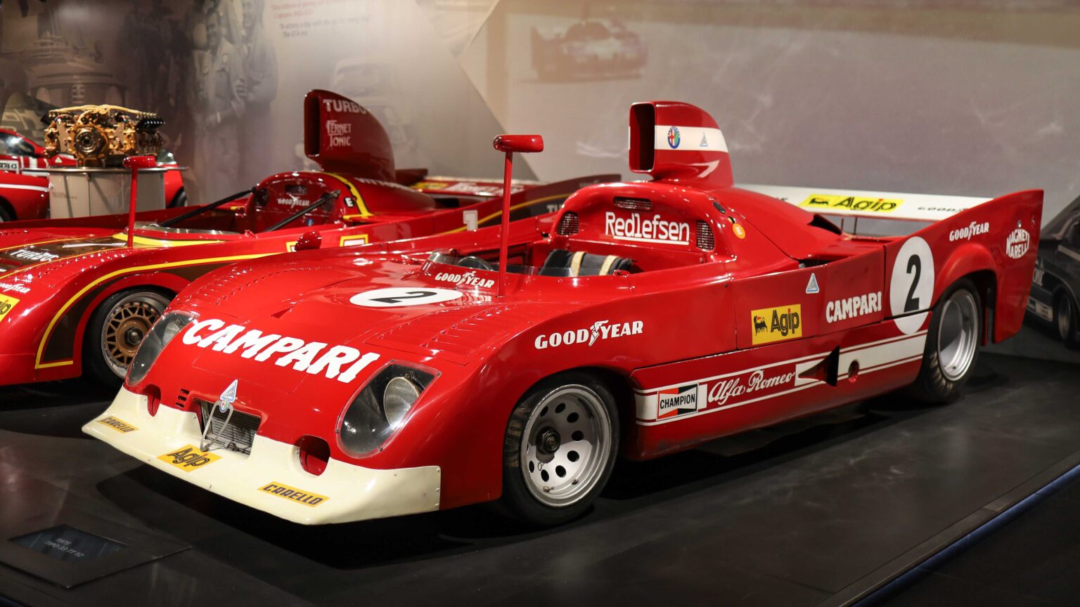 Alfa-Romeo-Tipo-33-TT-12
