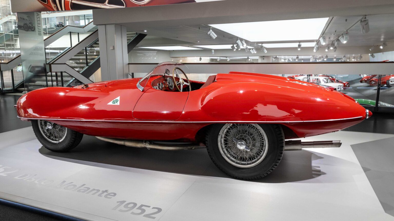 Alfa-Romeo1900-C-52-Disco-Volante-rear