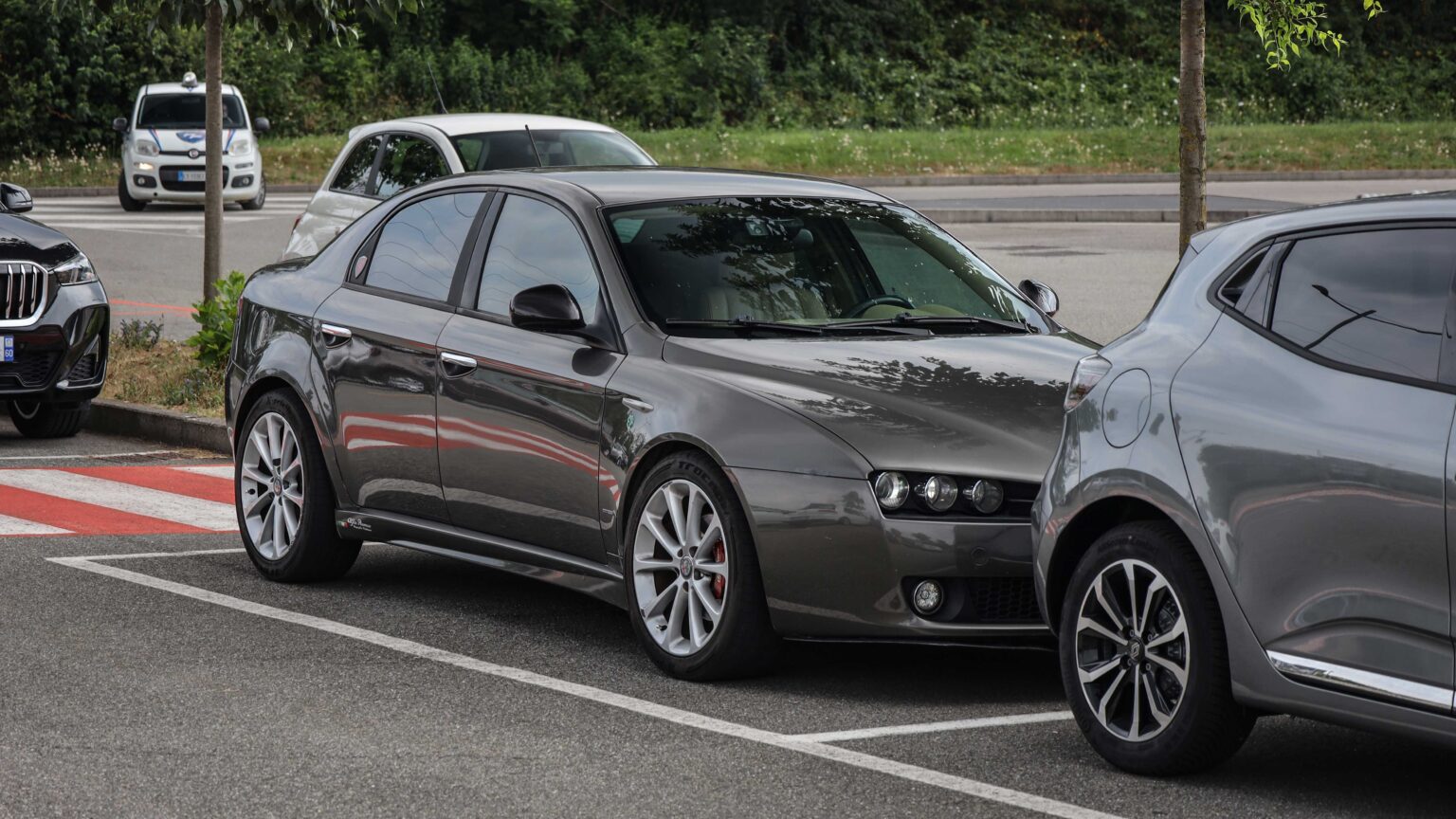 Alfa-159-JTDm-side