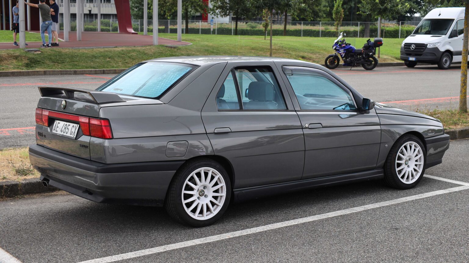 Alfa-Romeo-155-1,8-T-Spark