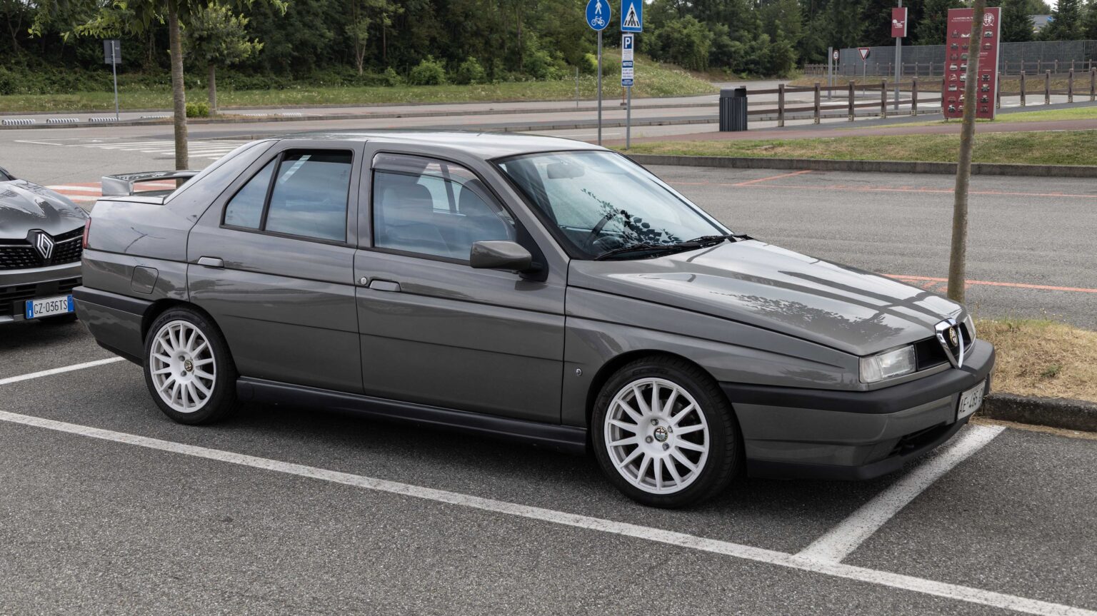 Alfa-Romeo-155-T-Spark