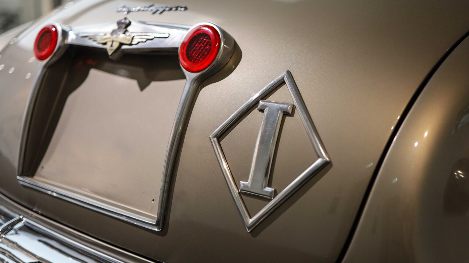 Alfa-Romeo-6C-2500-Super-Sport-detail