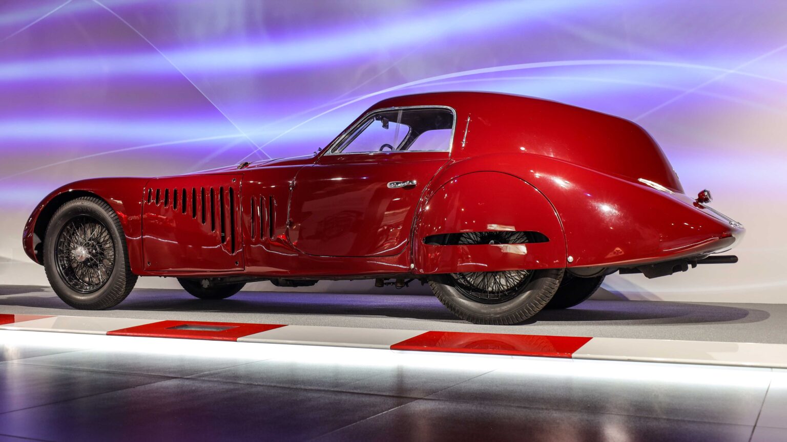 Alfa-Romeo-8C-2900-B-Speciale