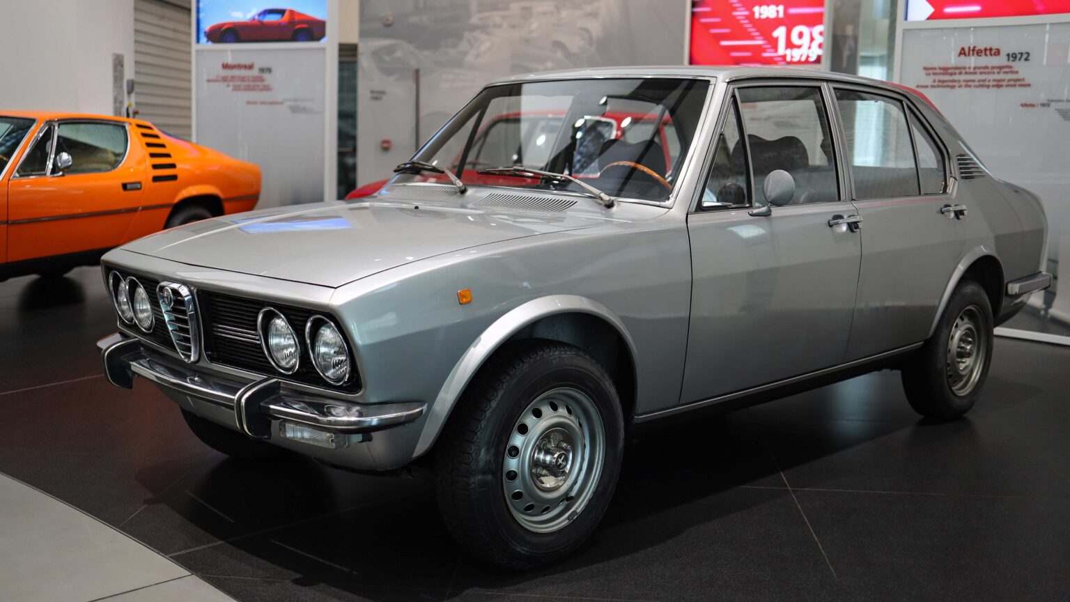 Alfa-Romeo-Alfetta-1972-front