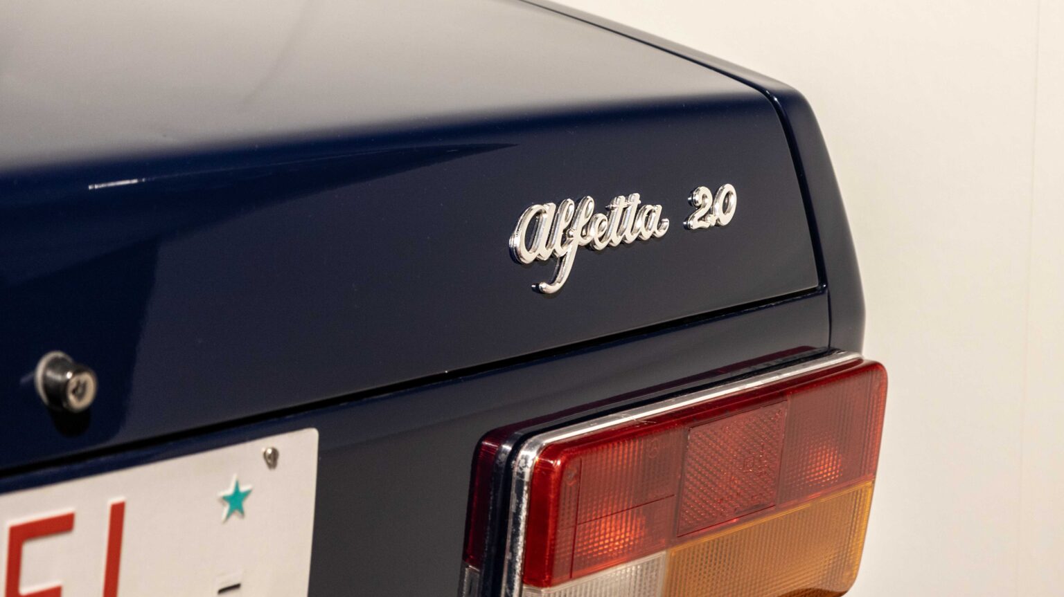 Alfa-Romeo-Alfetta-2,0