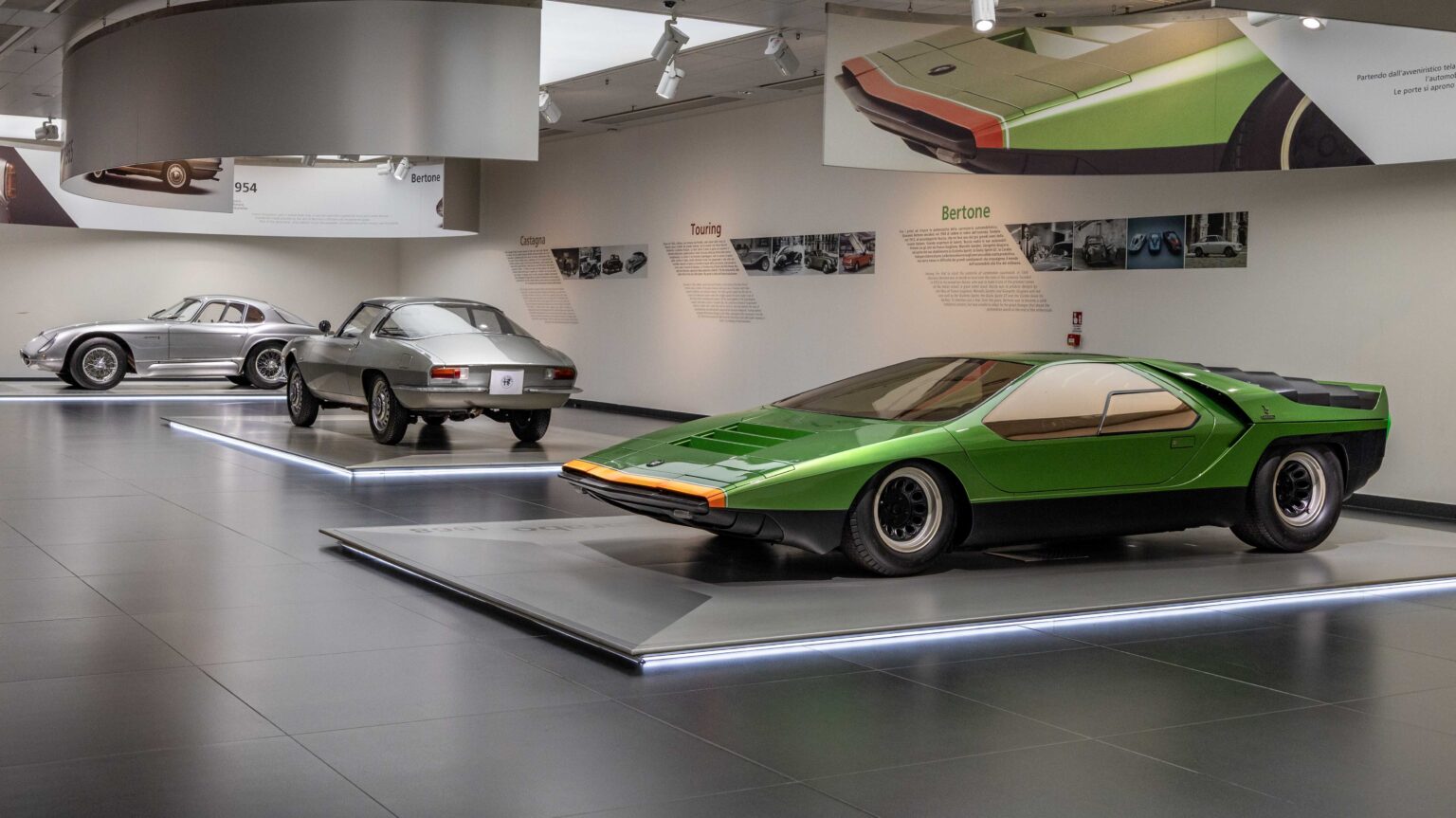 Alfa-Romeo-Carabo-Bertone-1968-Concept