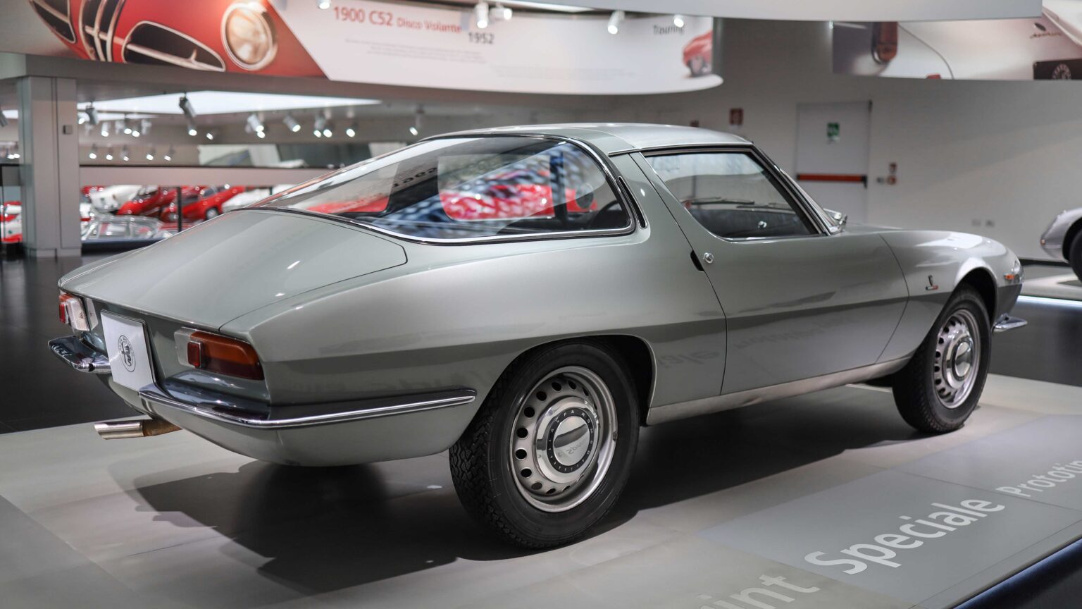 Alfa-Romeo-Giulia-Sprint-Speciale-silver-1965