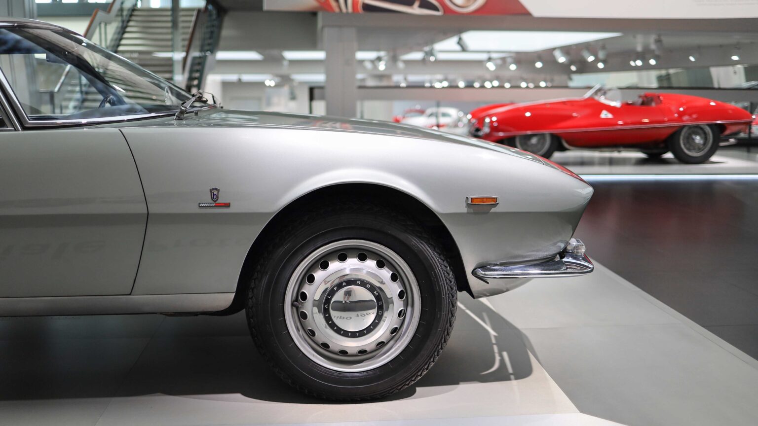 Alfa-Romeo-Giulia-Sprint-Speciale-wheel