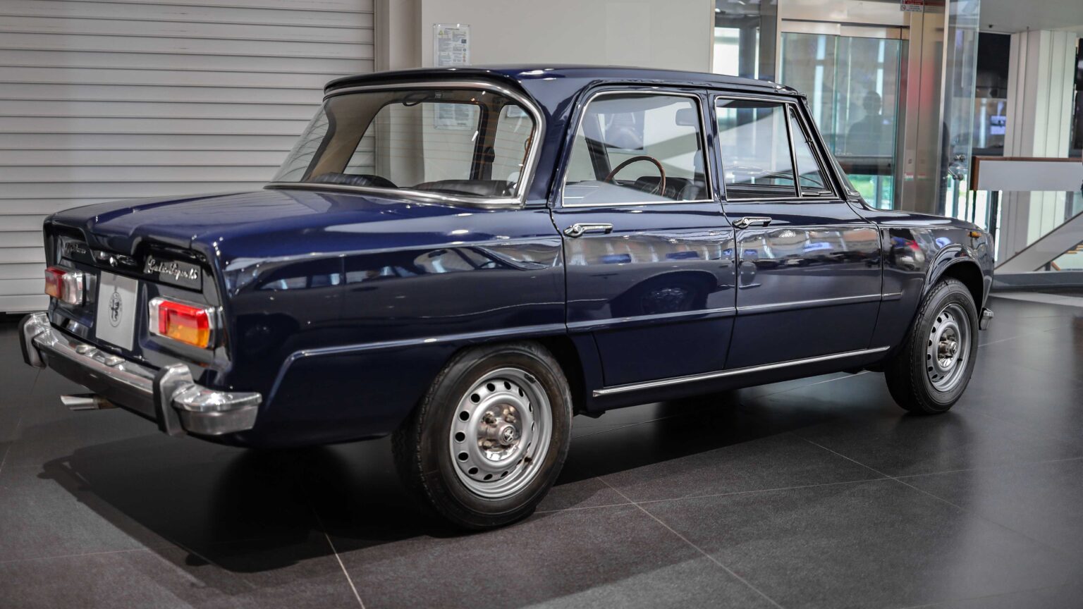 Alfa-Romeo-Giulia-Super-1,6