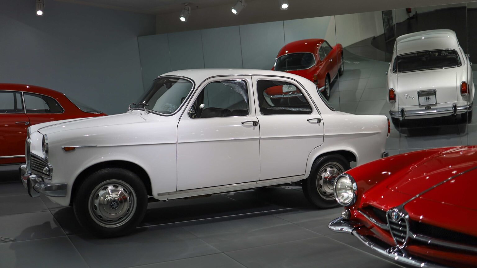 Alfa-Romeo-Giulietta-TI-1957-white