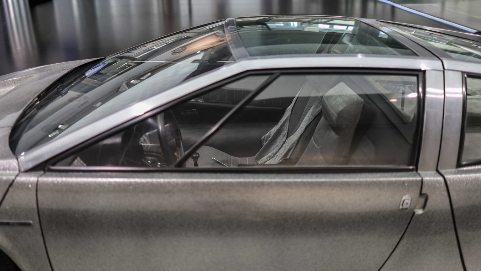 Alfa-Romeo-Iguana-Interior