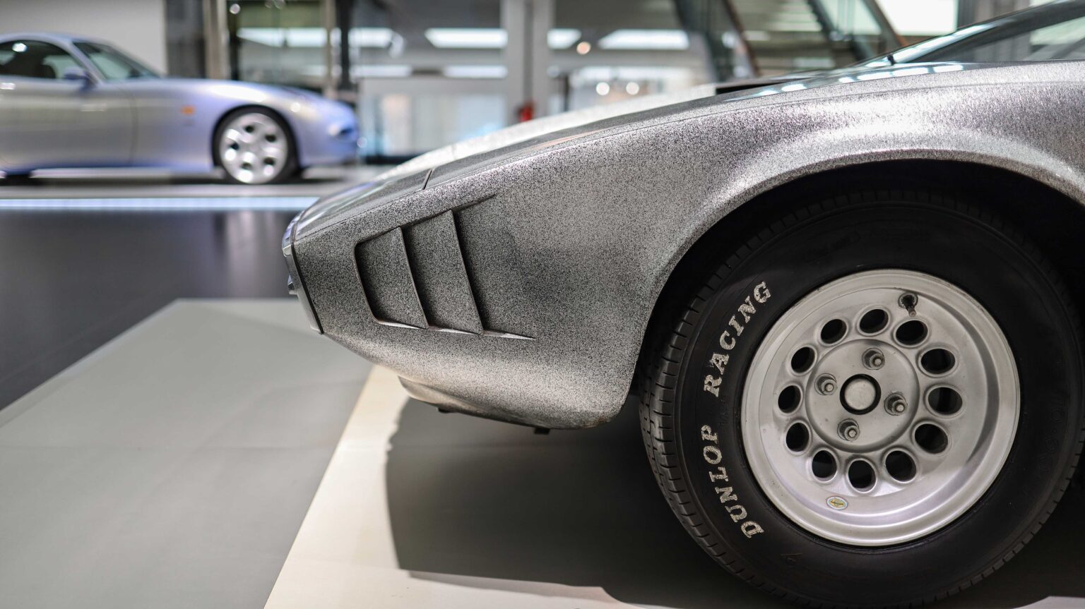 Alfa-Romeo-Iguana-wheel