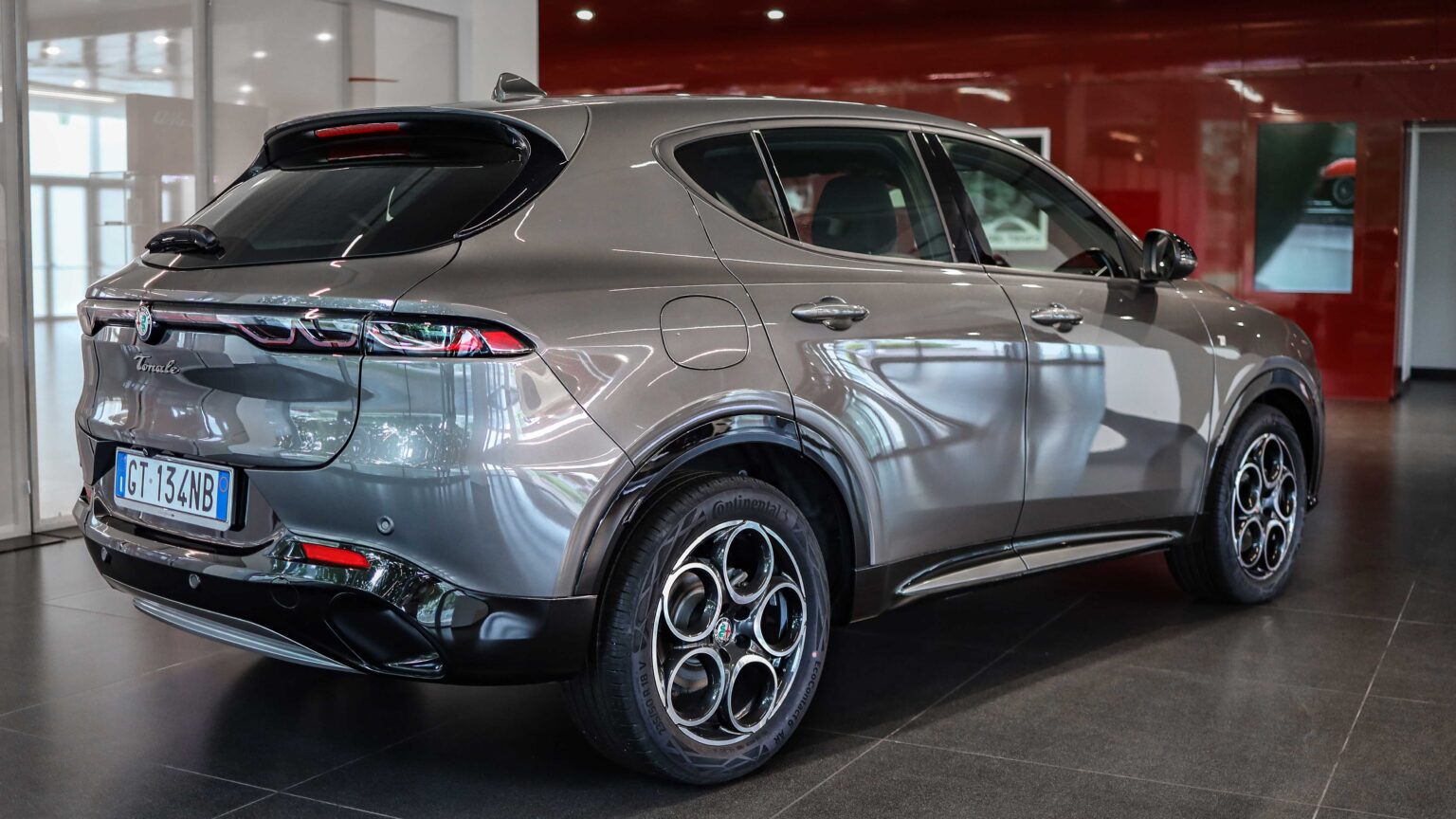 Alfa-Romeo-Tonale-at-Milano-Museo