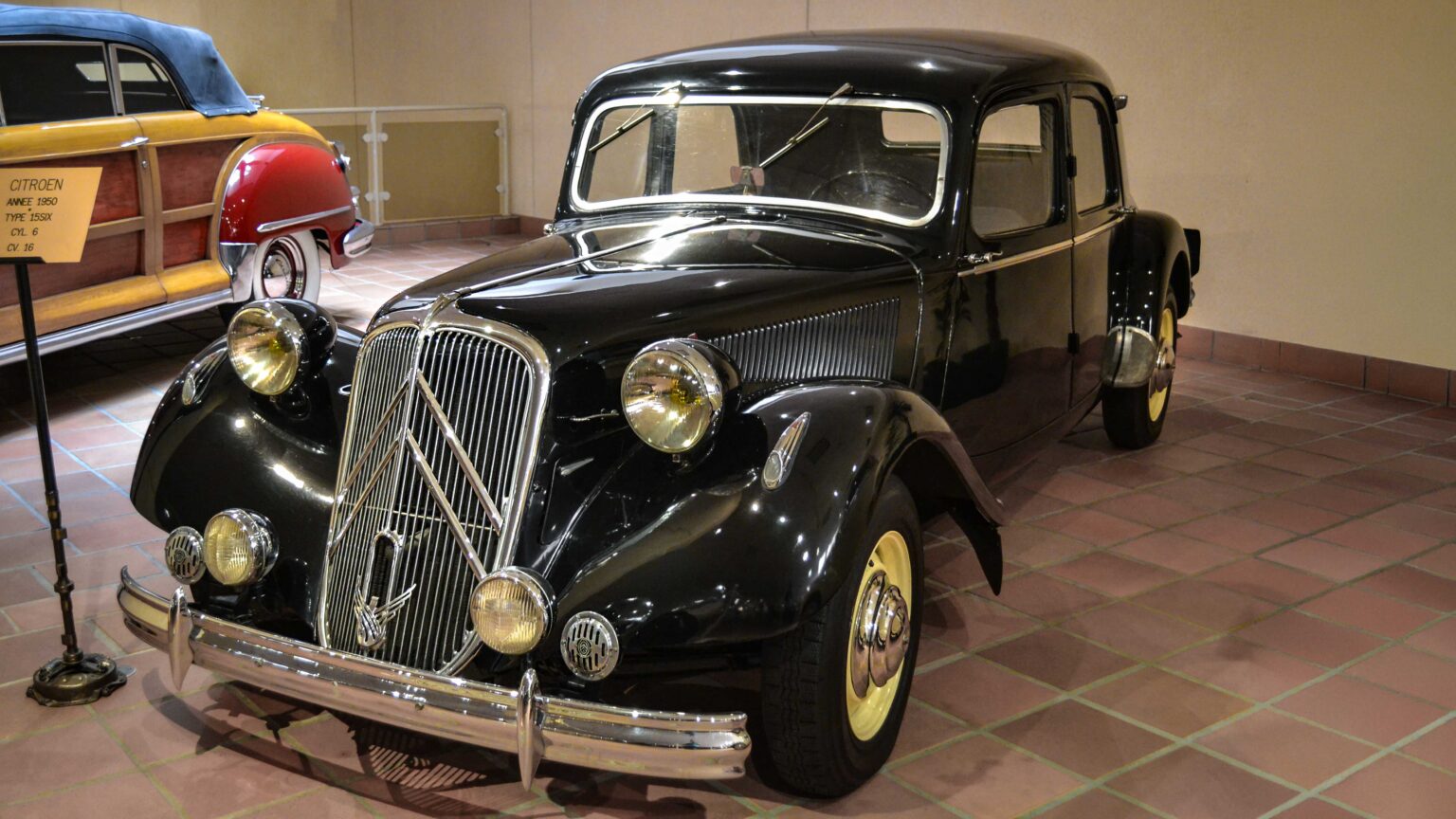Citroen-15-Six-1950