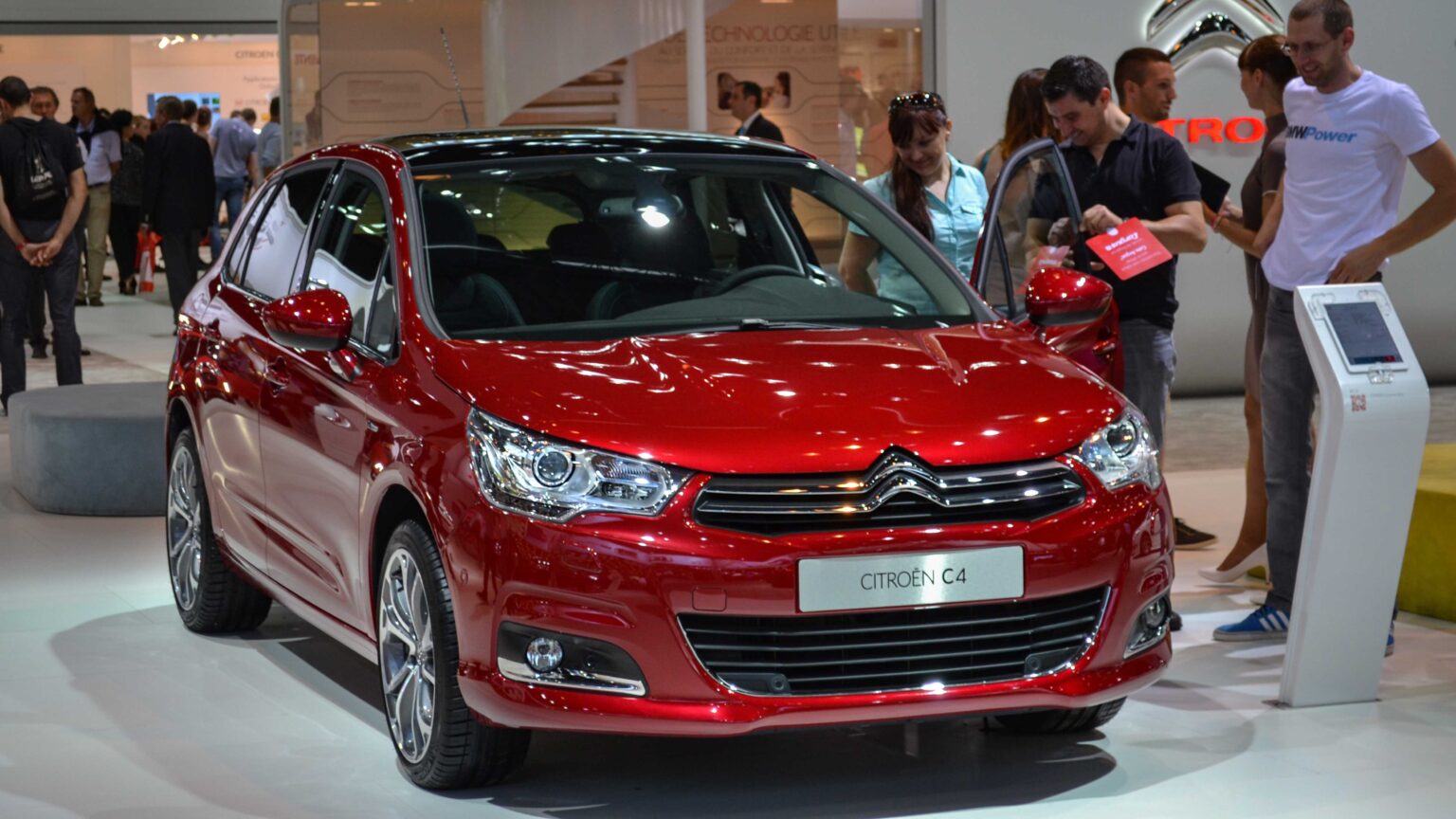 Citroen-C4-2015