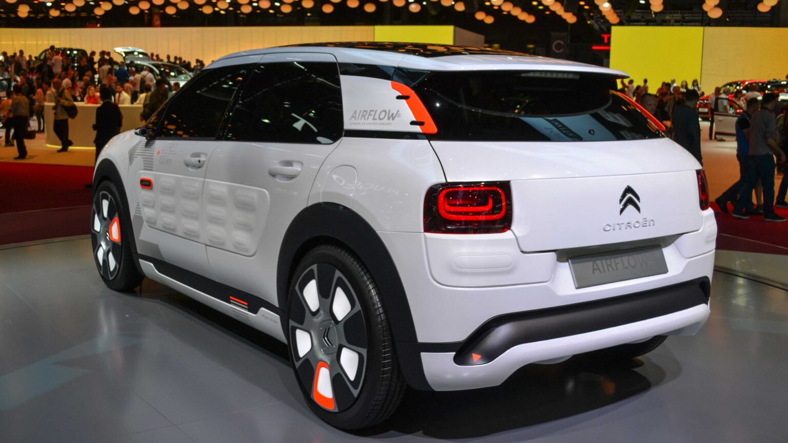 Citroen-C4 Airflow-Concept