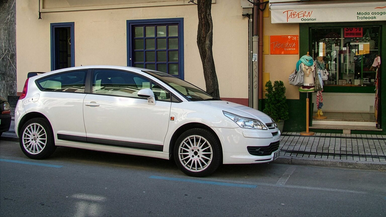 Citroen-C4-Hatchback