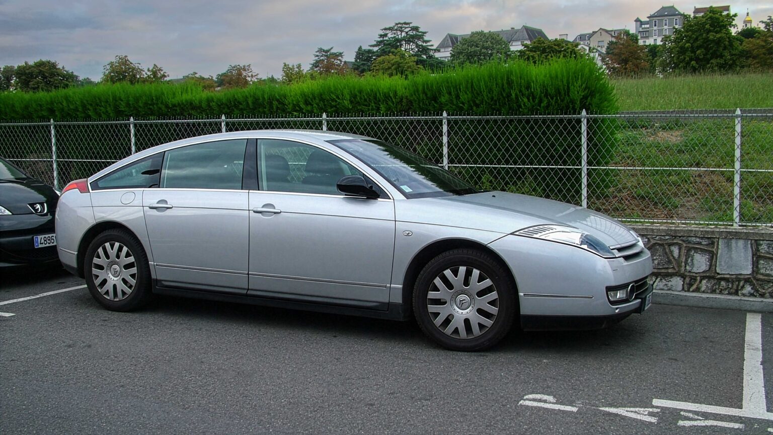 Citroen-C6-silver
