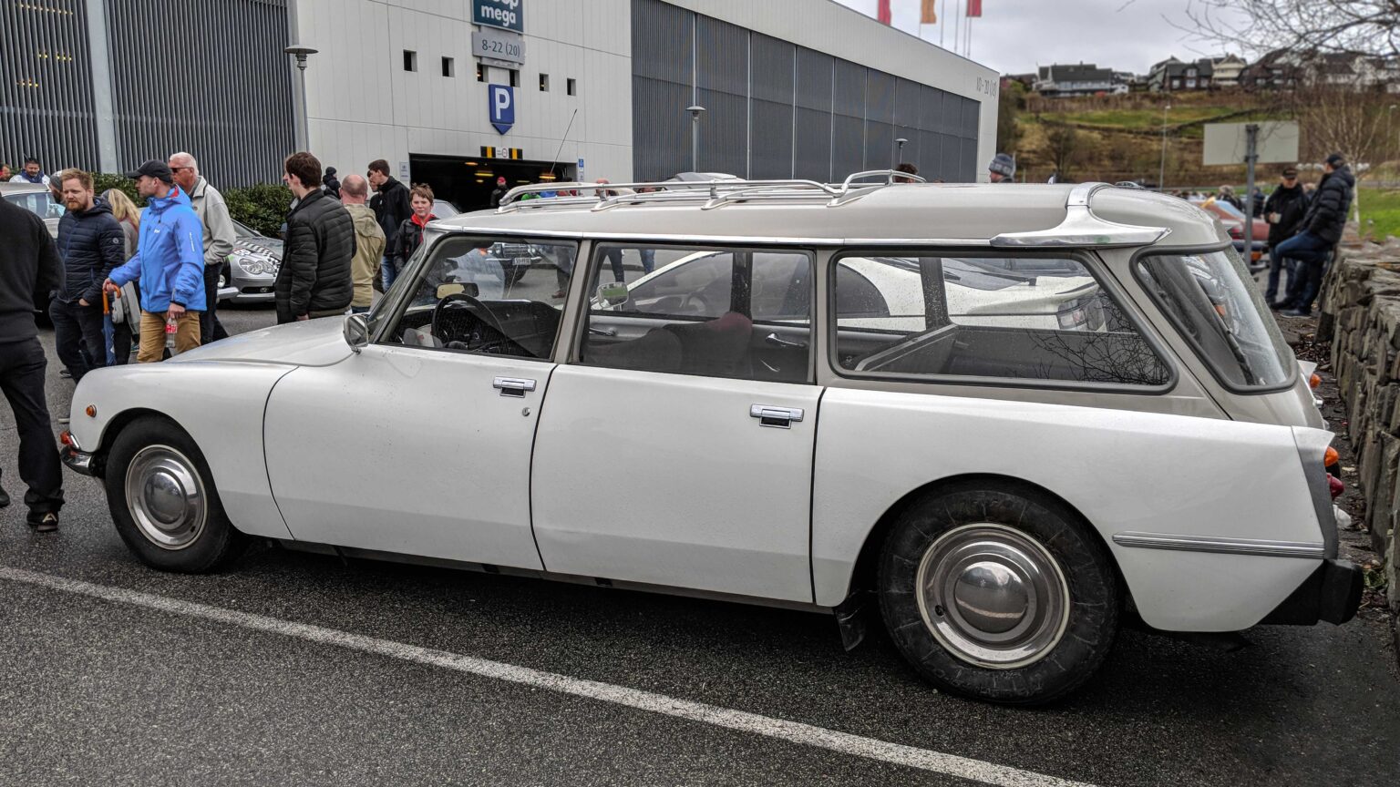 Citroen-DS-Familiale
