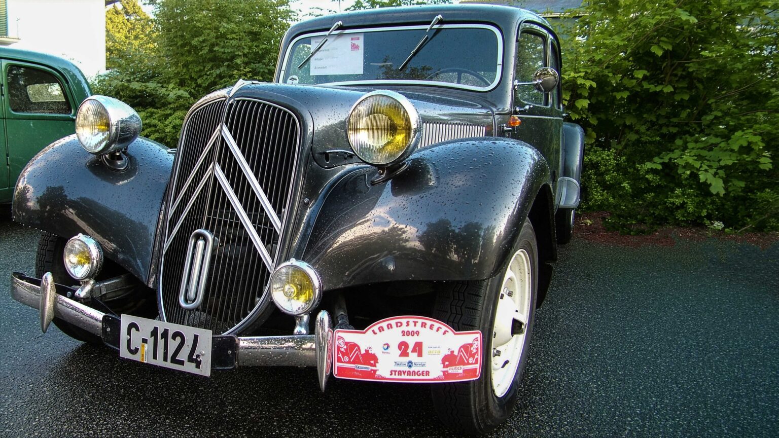 Citroen-Traction-front