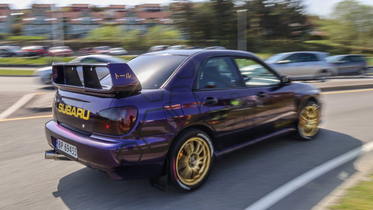 Subaru-Impreza-WRX-2002-driving