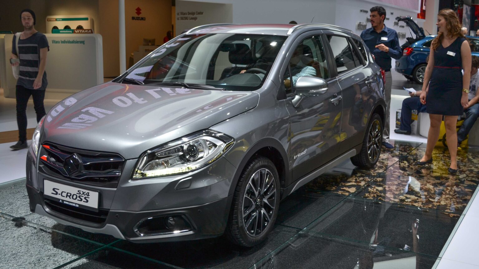 Suzuki sports hatchback in front three-quarter view