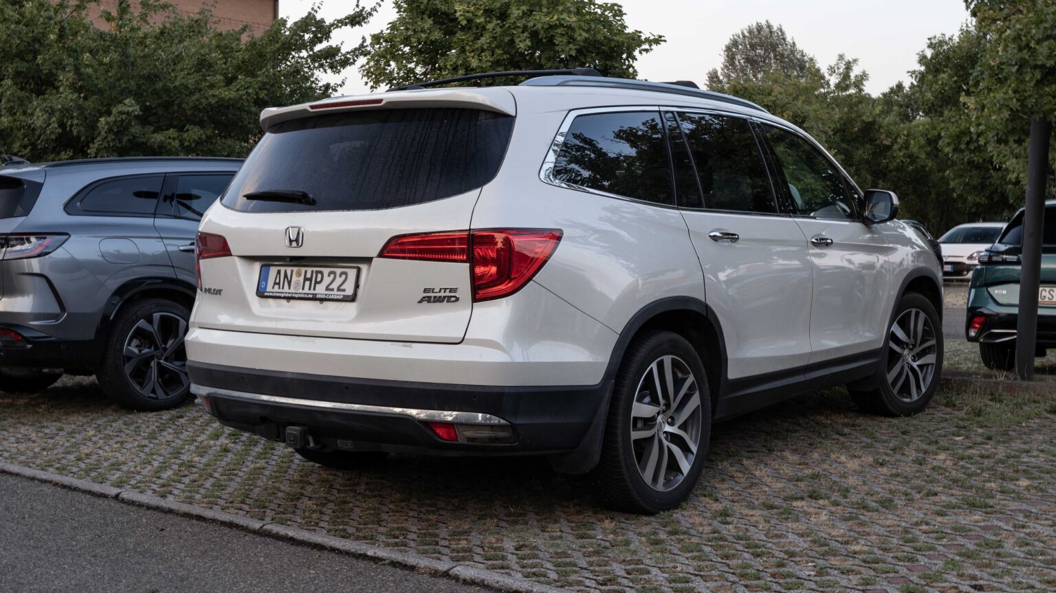Honda-Elite-AWD-rear