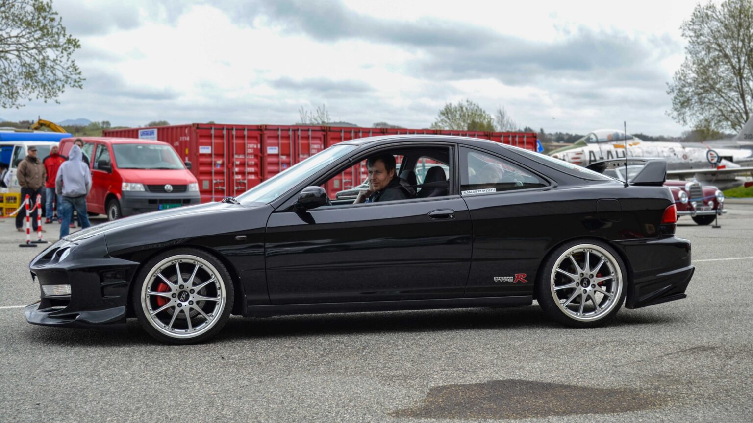Honda-Integra-Type-R-black-driving