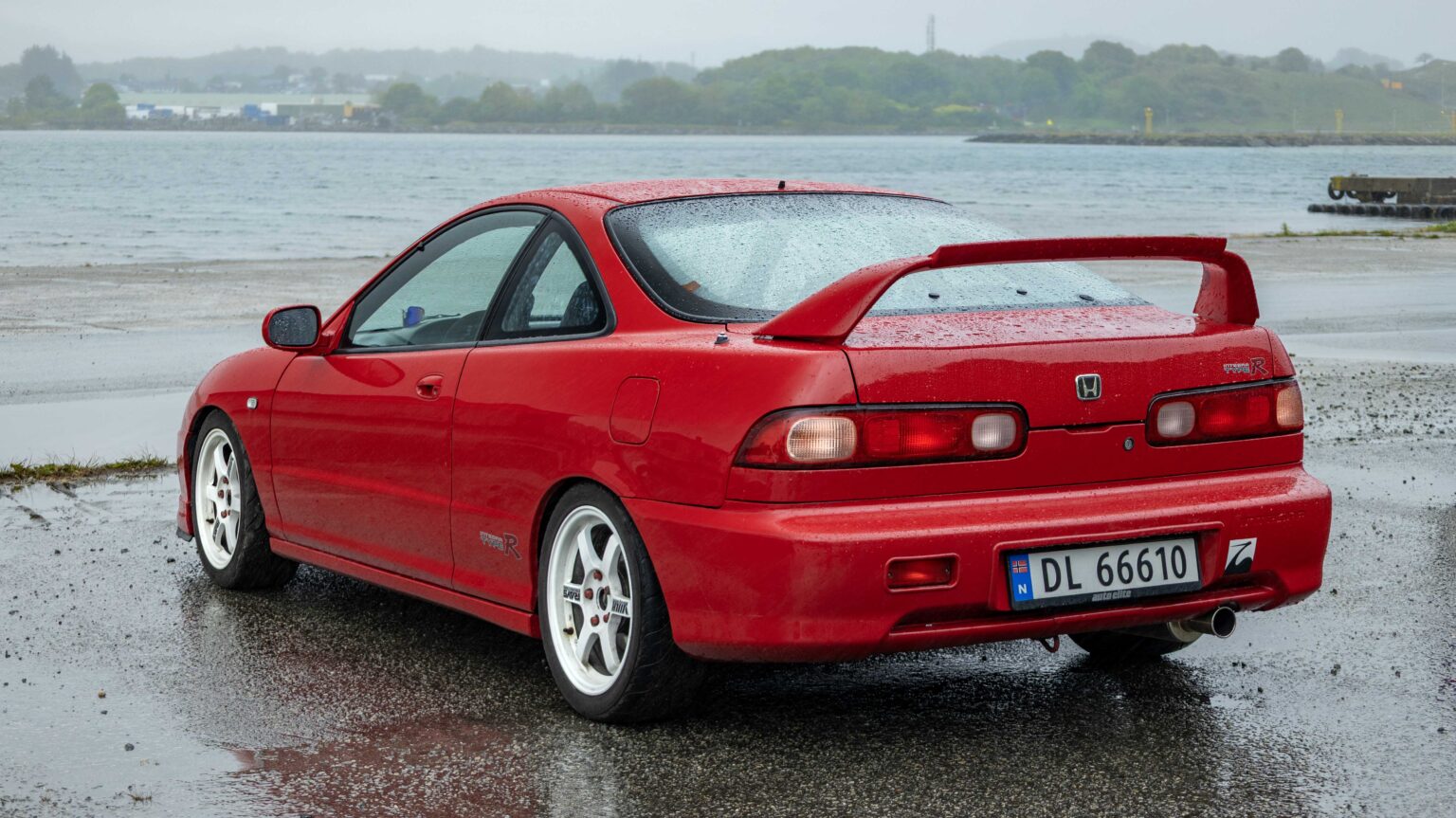 Honda-Integra-Type-R-red