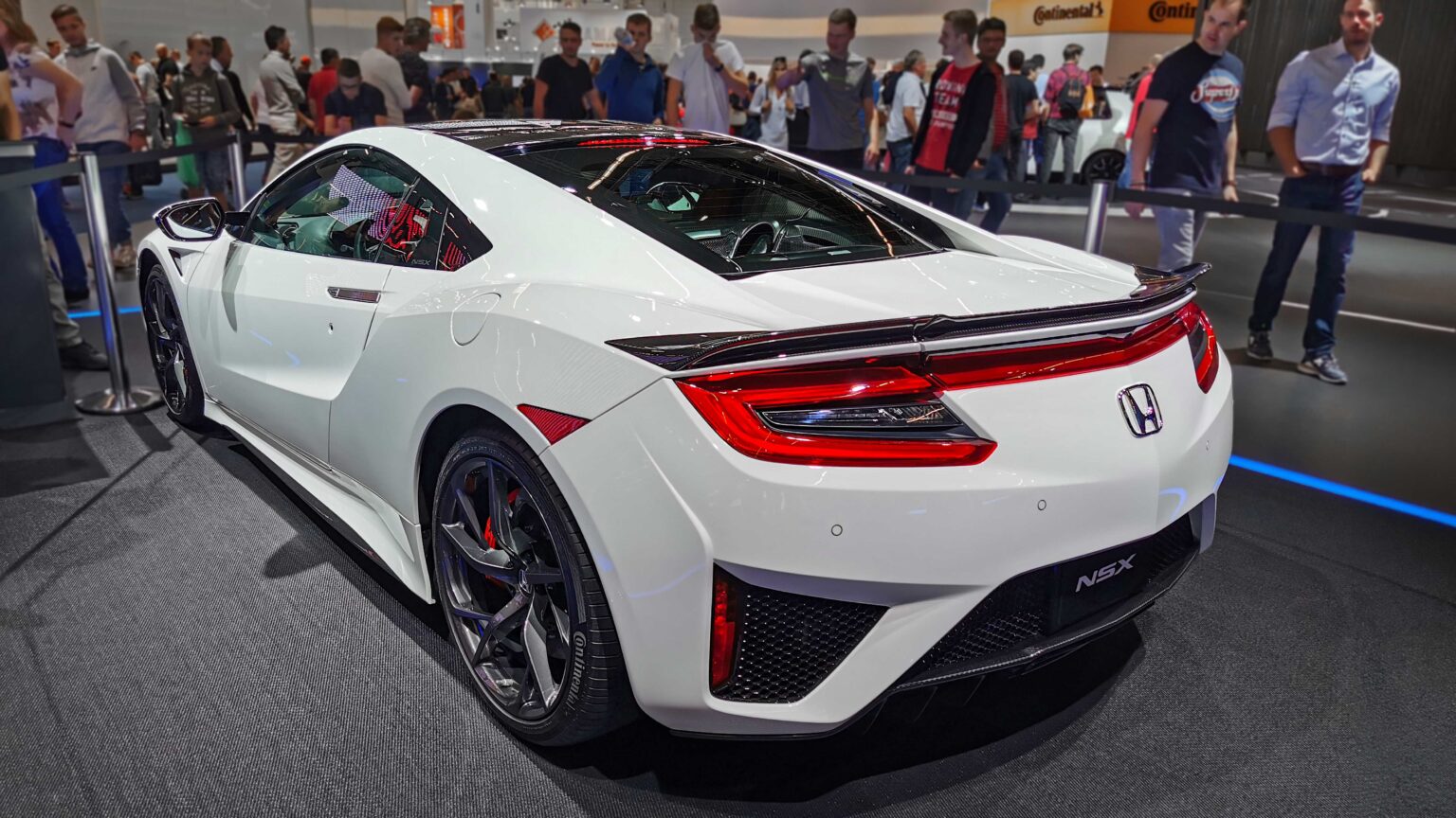 Honda-NSX-rear-white