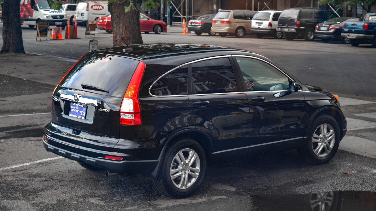 Honda-CR-V-AWD-2010
