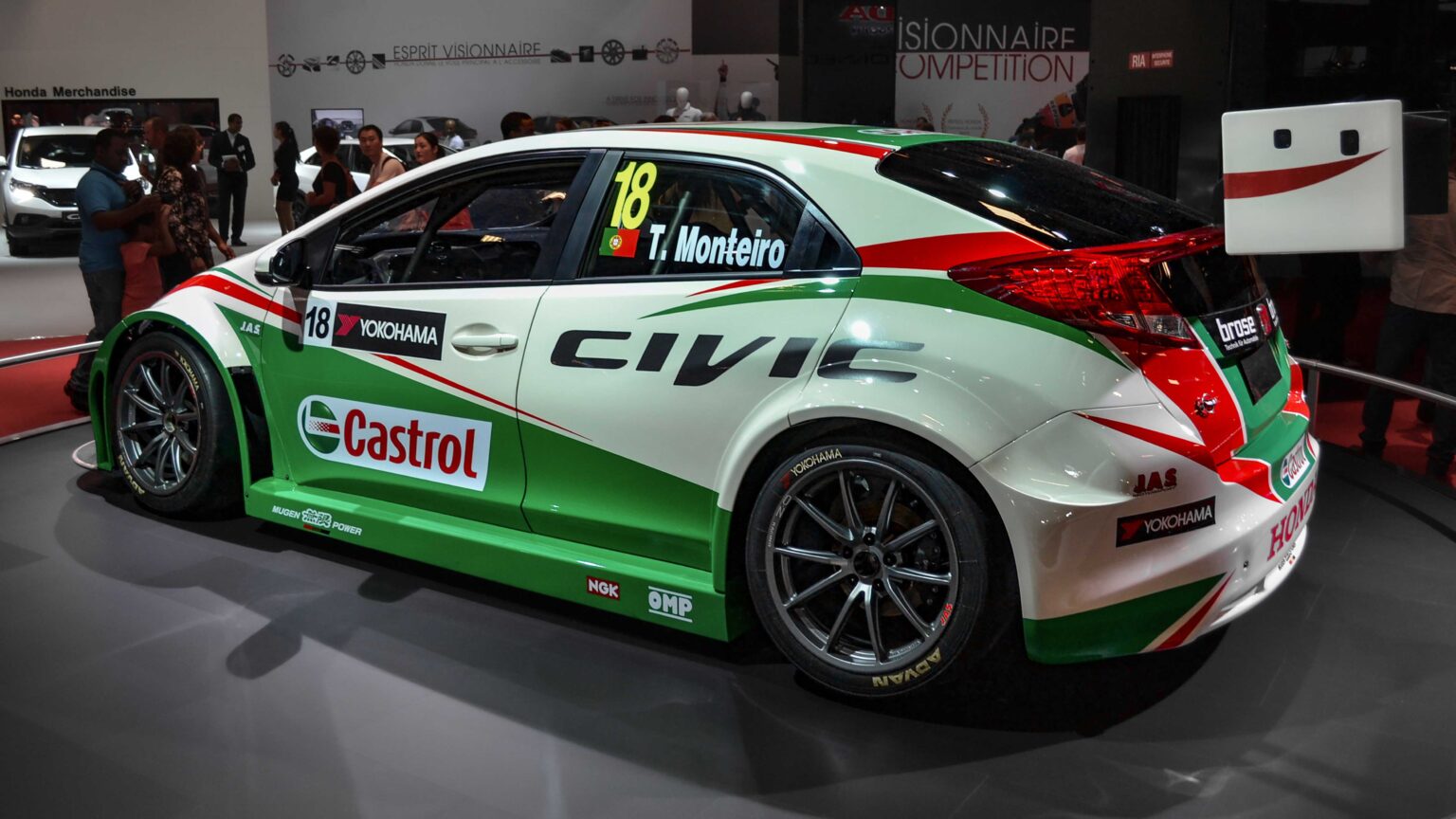 Honda-Civic-race