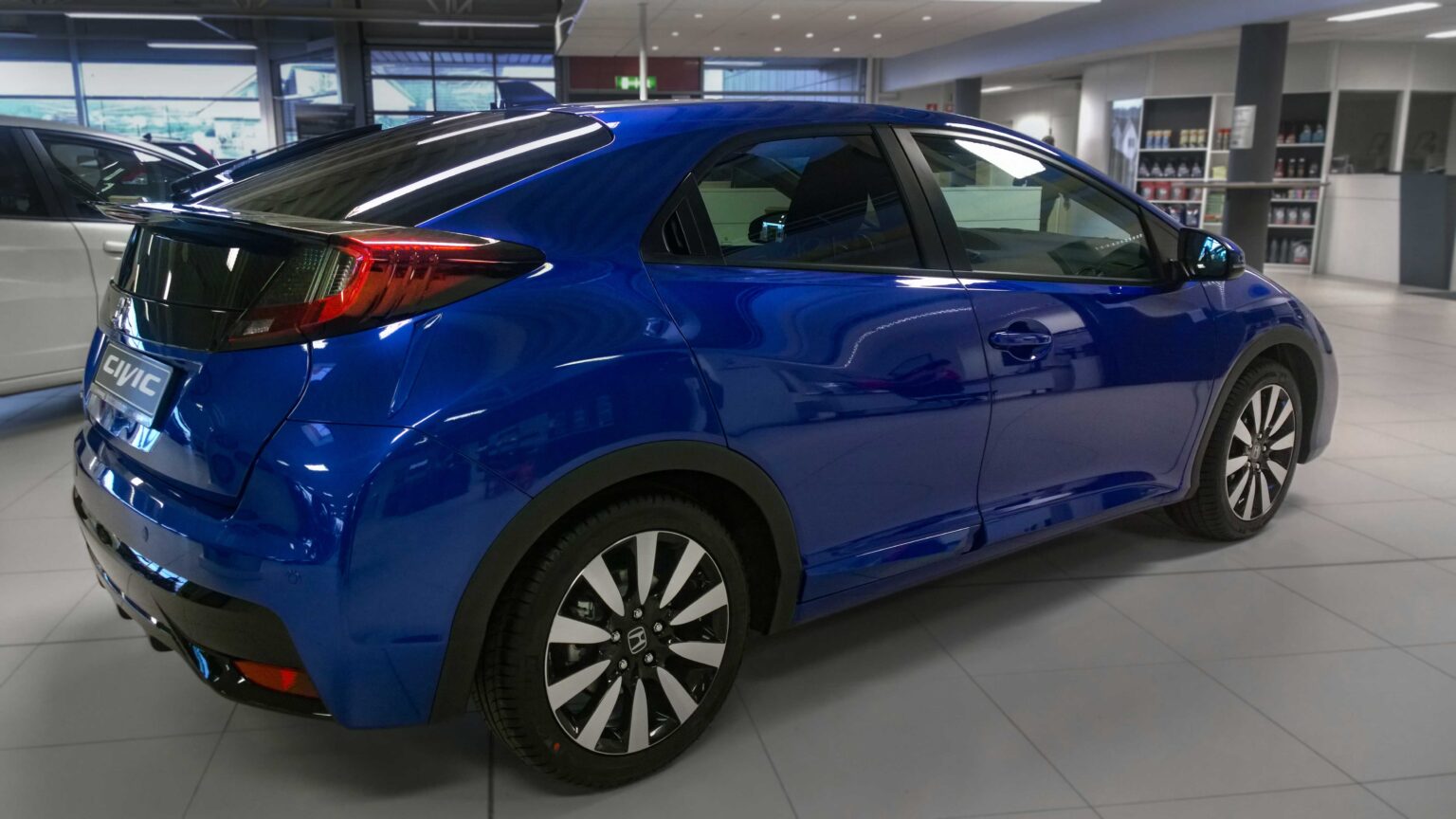 Honda-Civic-rear-blue