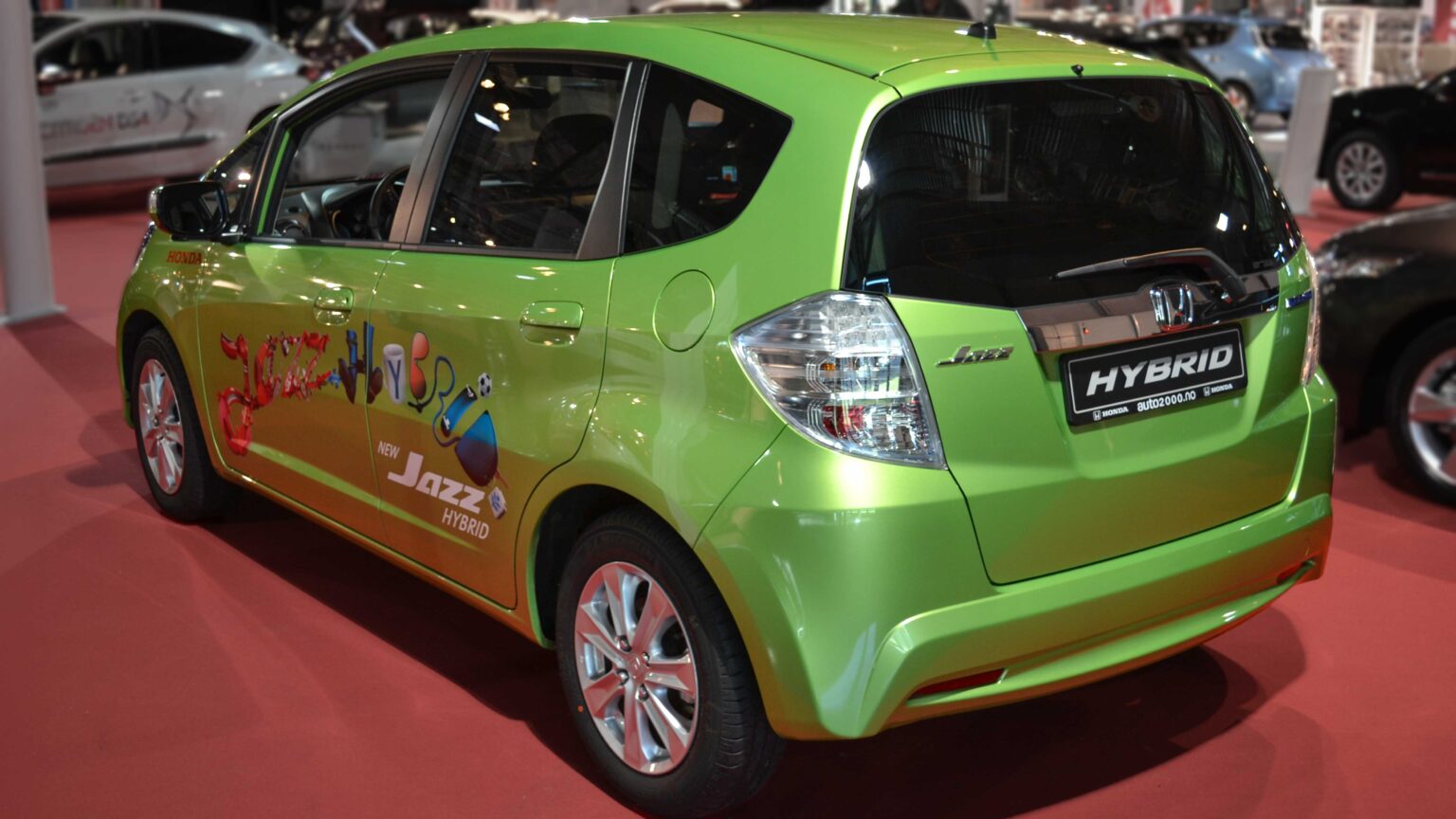 Honda-Jazz-Hybrid-intro