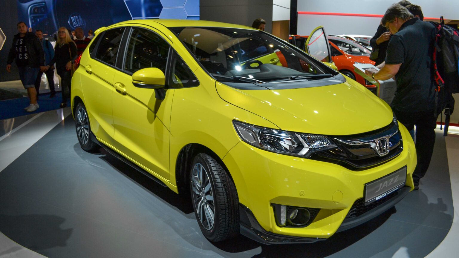 Honda-Jazz-Yellow