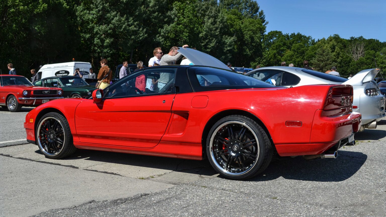 Honda-NSX-red-side