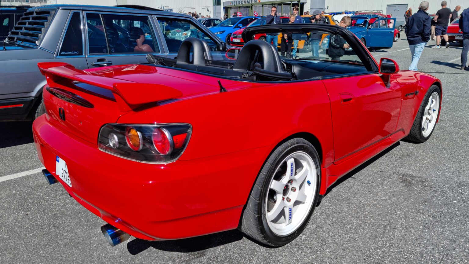 Honda-S2000-red-rear