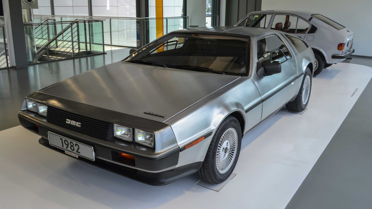 DeLorean DMC-12 sports car in front three-quarter view