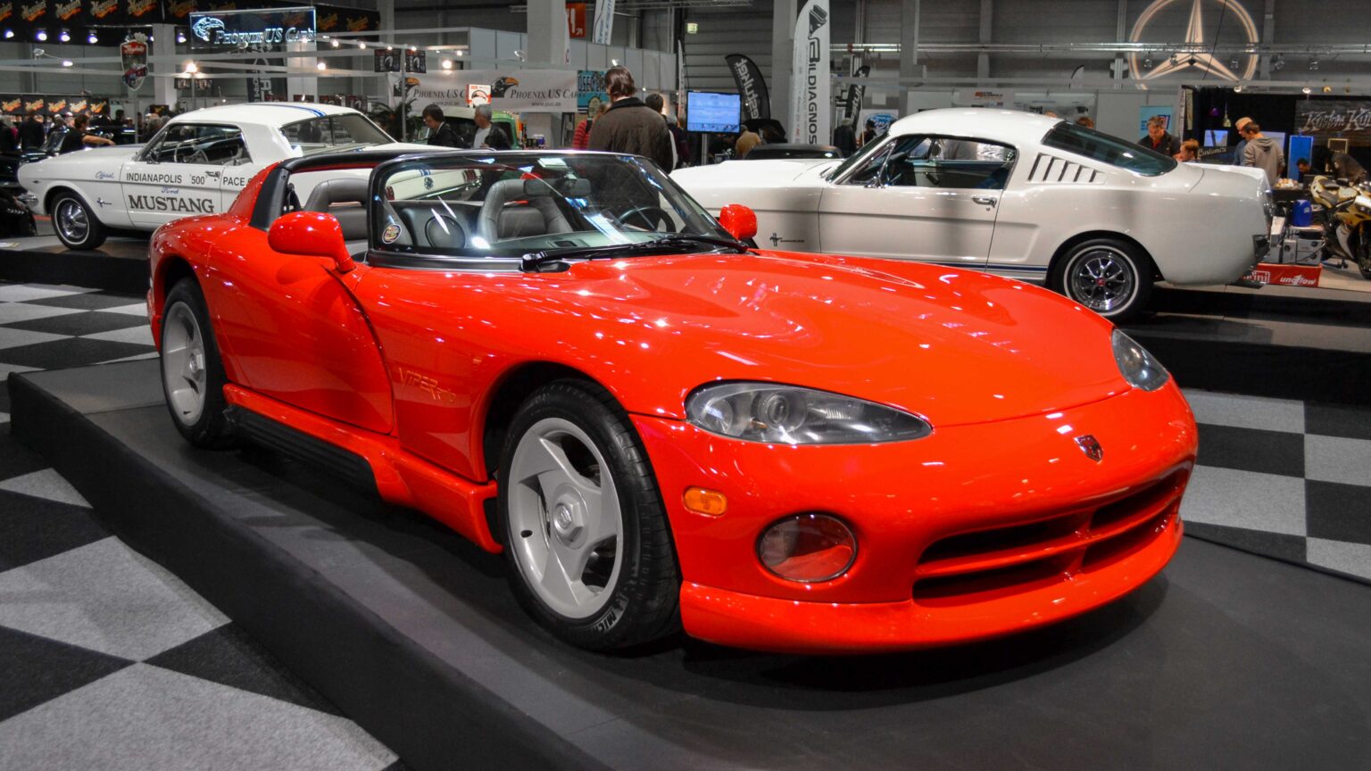 Dodge-Viper-RT-10